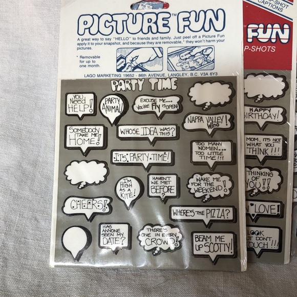 3 unopened packs of picture stickers - Picture 3 of 3